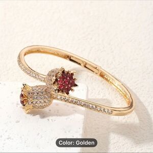Dazzling 14k gold clamp bracelet with pink and white flower design